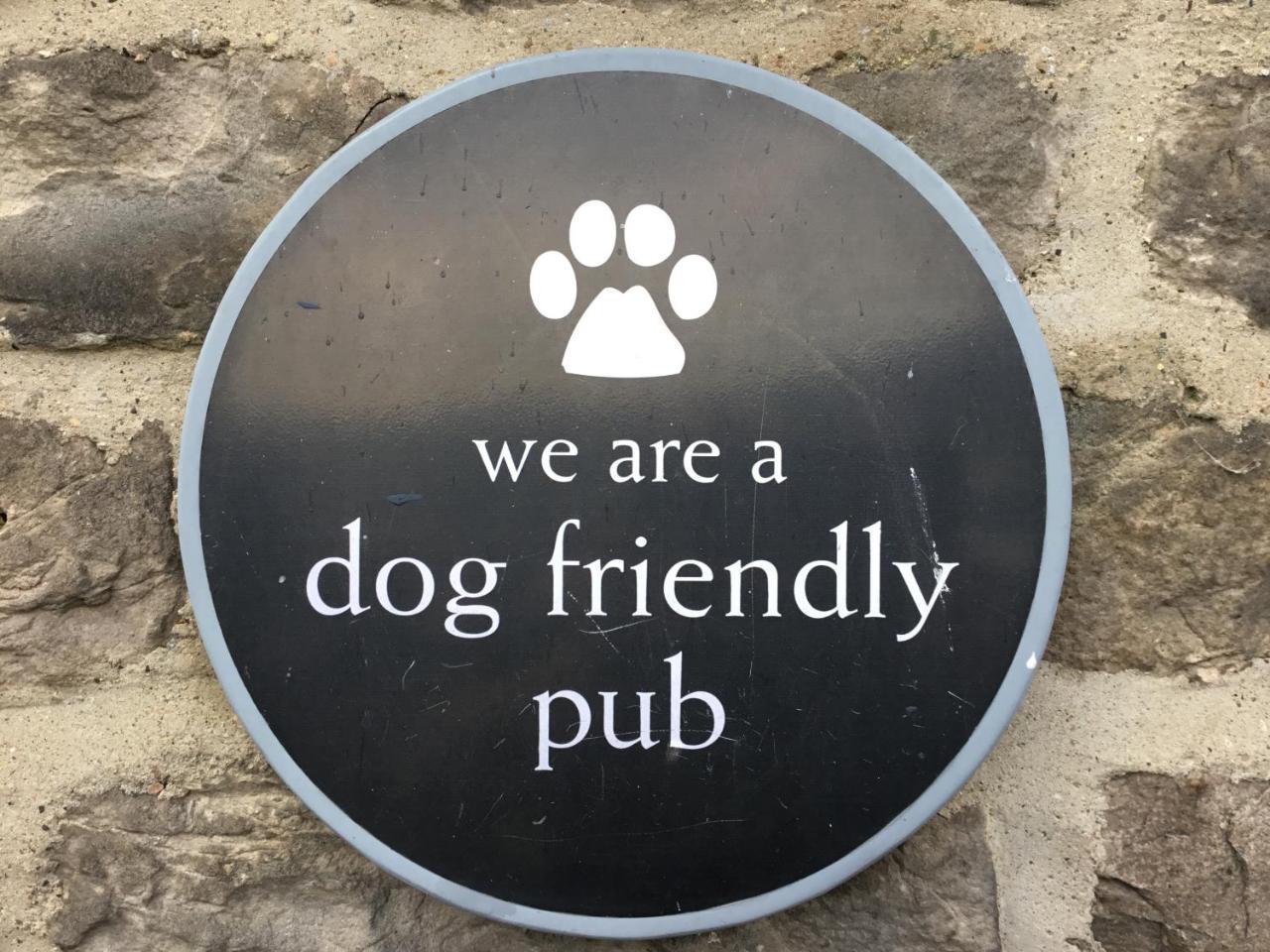 Kings Arms Hotel Reeth Exterior photo